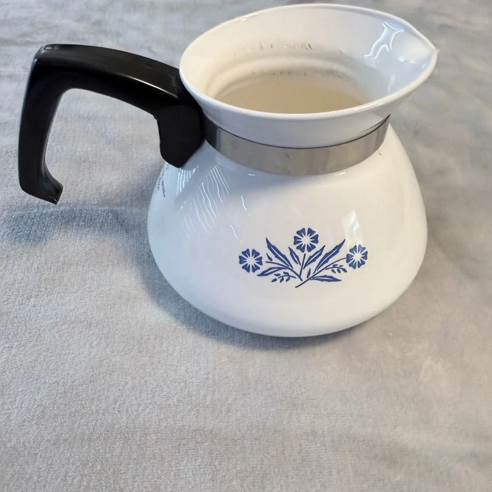 Corning Ware Blue Cornflower 6 Cup Coffee Tea Pot Carafe P-104 No Lid Vintage